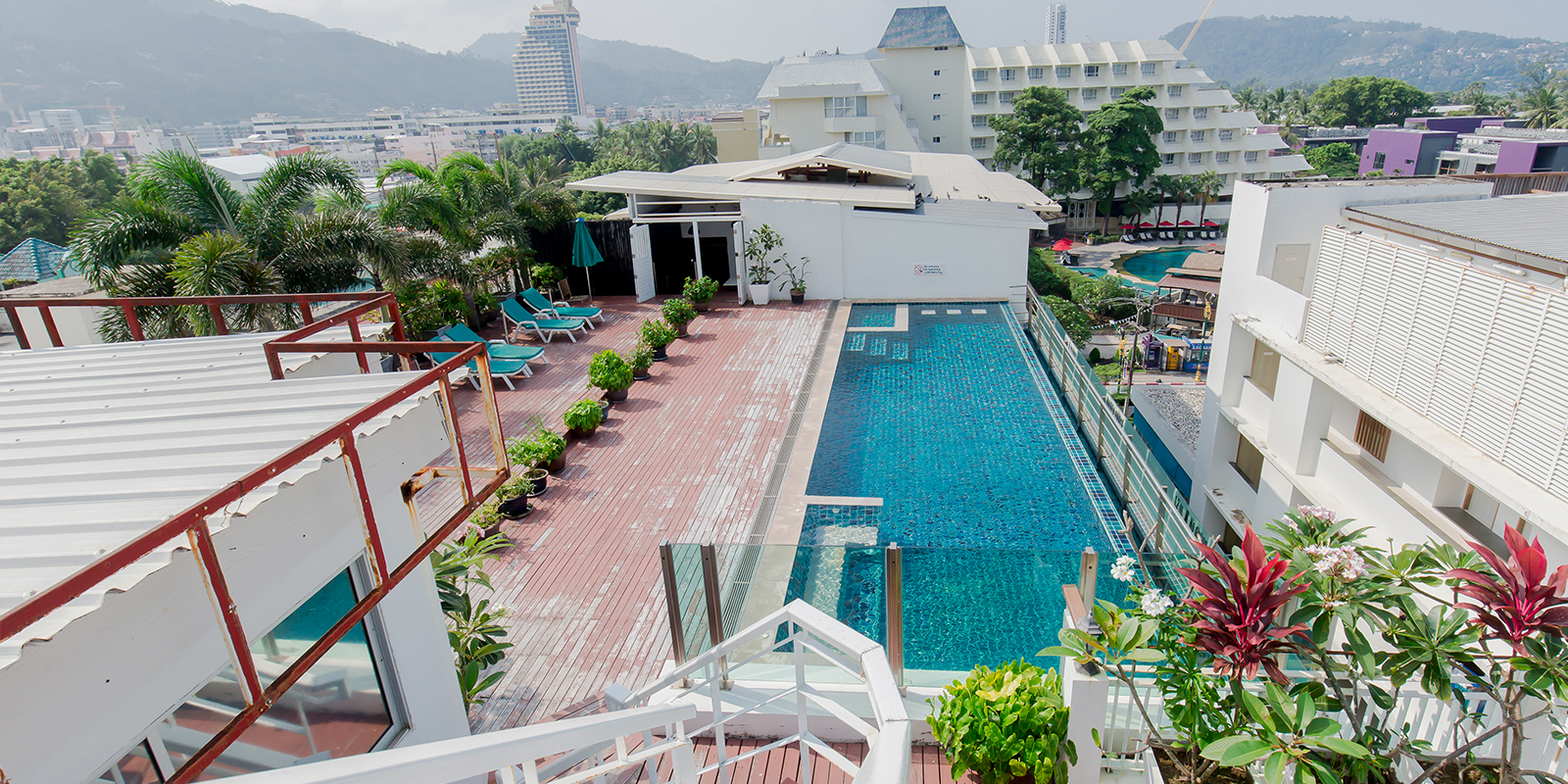 Swimming pool Aspery Hotel Patgon Beach