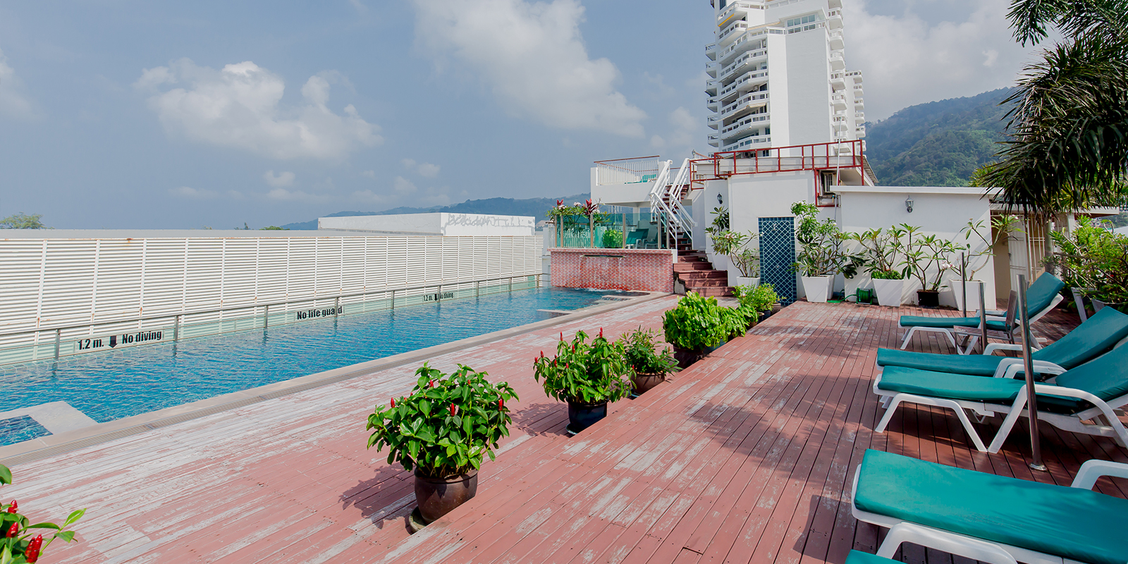 Swimming pool Aspery Hotel Patgon Beach