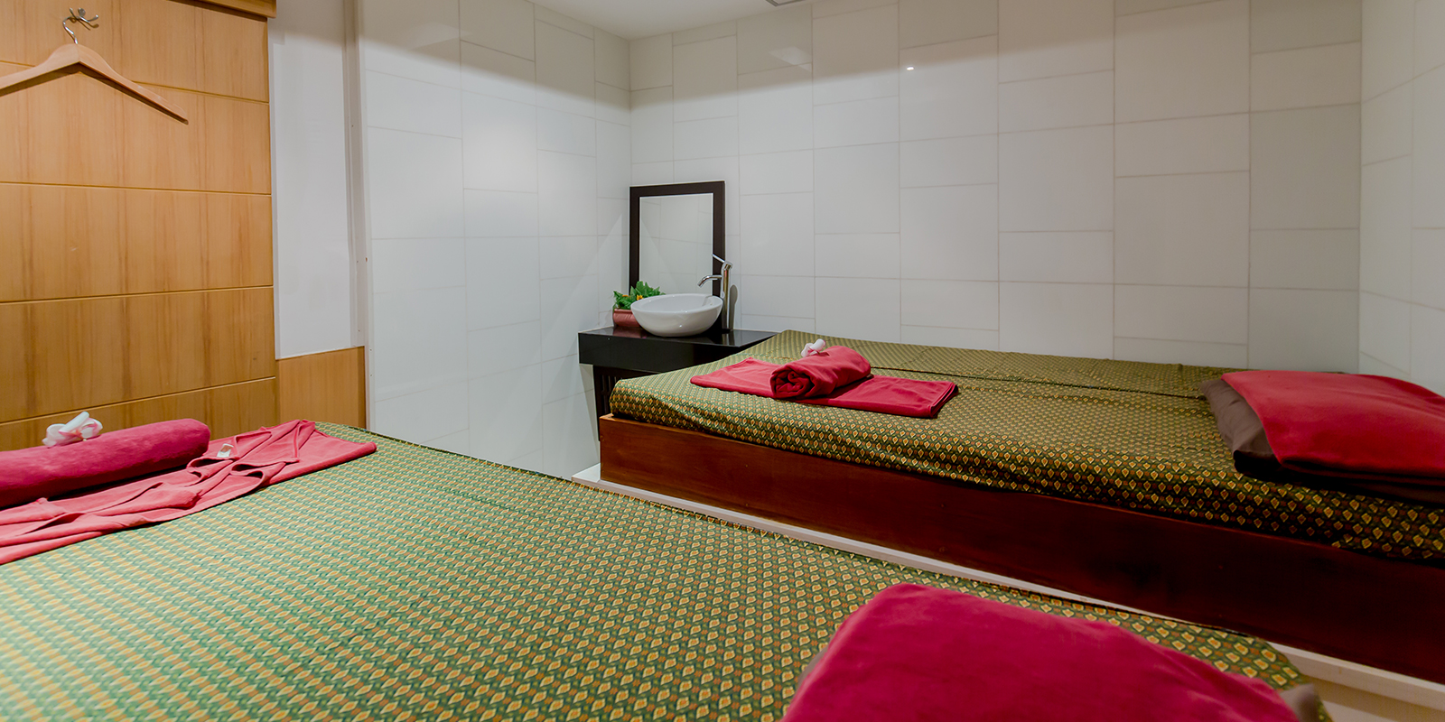 Massage Spa Aspery Hotel Patgon Beach